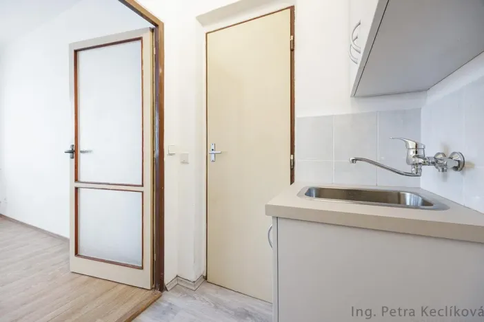 Pronájem bytu 1+kk, Brno - Staré Brno, Veletržní, 19 m2