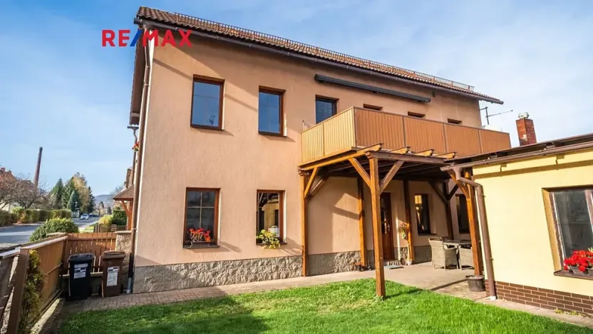 Prodej rodinného domu, Cvikov, Komenského, 298 m2