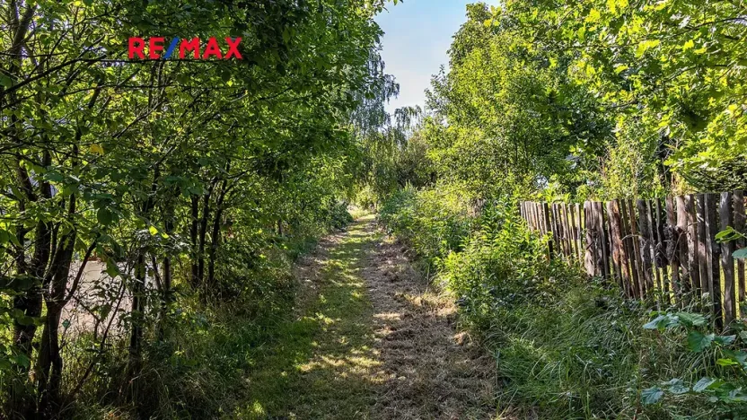 Prodej pozemku pro bydlení, Svojkov, 2003 m2