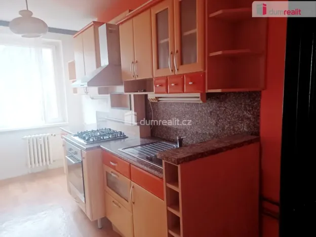 Pronájem bytu 4+1, Ústí nad Labem - Všebořice, Spartakiádní, 92 m2