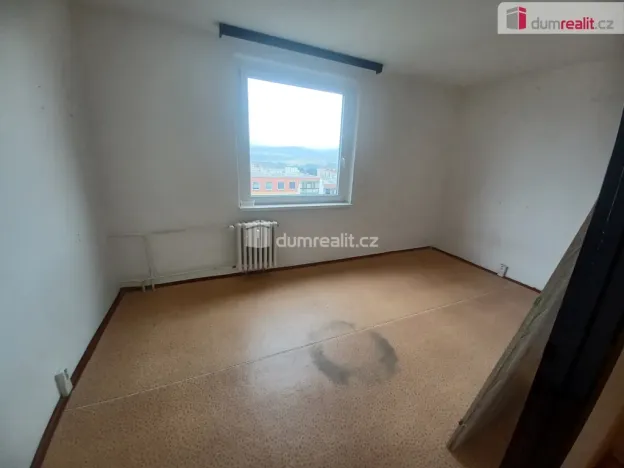 Pronájem bytu 4+1, Ústí nad Labem - Všebořice, Spartakiádní, 92 m2