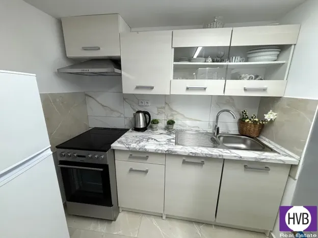 Pronájem bytu 1+1, Miloňovice, 60 m2