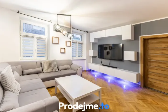 Pronájem bytu 2+1, Znojmo, Třebízského, 54 m2