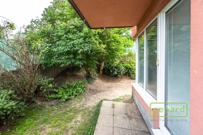 Pronájem bytu 1+1, Praha, Herlíkovická, 43 m2