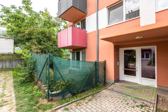 Pronájem bytu 1+1, Praha, Herlíkovická, 43 m2