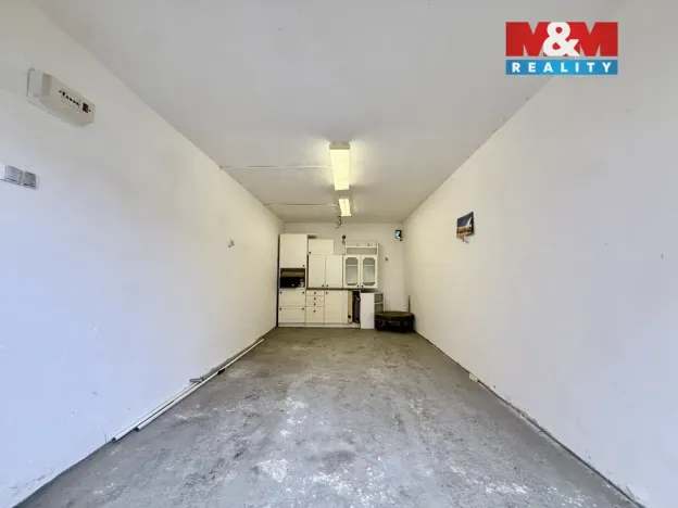 Pronájem garáže, Rychnov nad Kněžnou, 18 m2