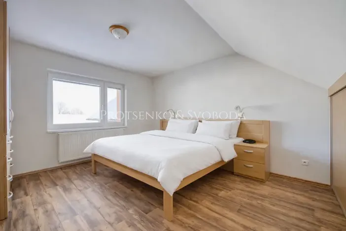 Prodej rodinného domu, Třebnouševes, 400 m2