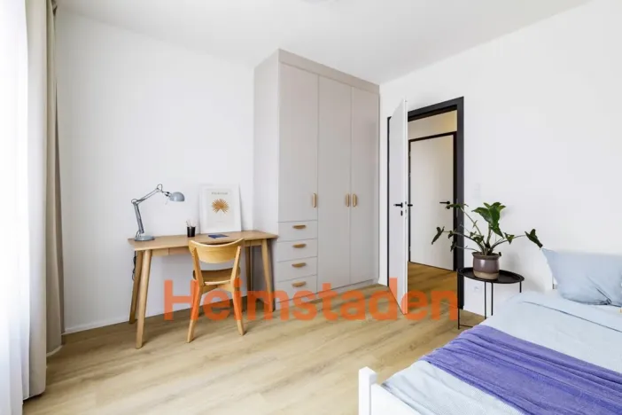Pronájem bytu 3+kk, Praha - Holešovice, U Pergamenky, 82 m2