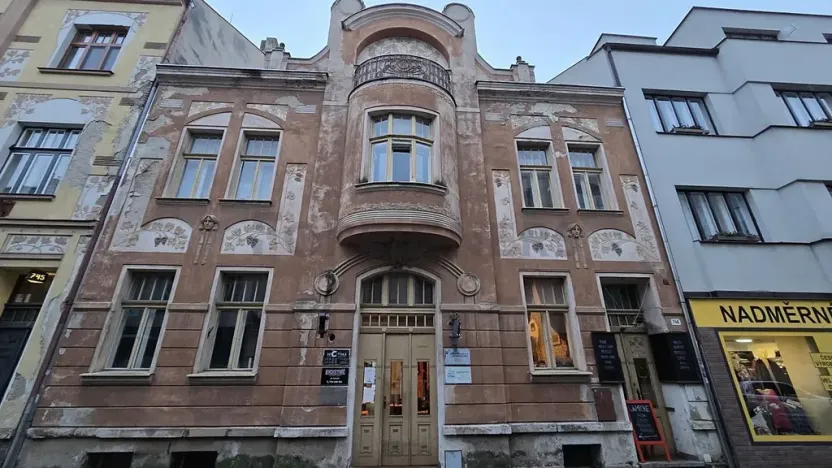 Pronájem bytu 1+kk, Pardubice, Jindřišská, 45 m2