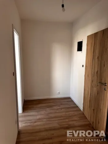 Prodej bytu 1+kk, Jablonec nad Nisou, Sokolí, 27 m2