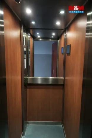 Pronájem bytu 1+kk, Most, K. H. Borovského, 26 m2