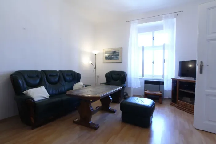 Pronájem bytu 2+kk, Praha - Karlín, Vítkova, 72 m2