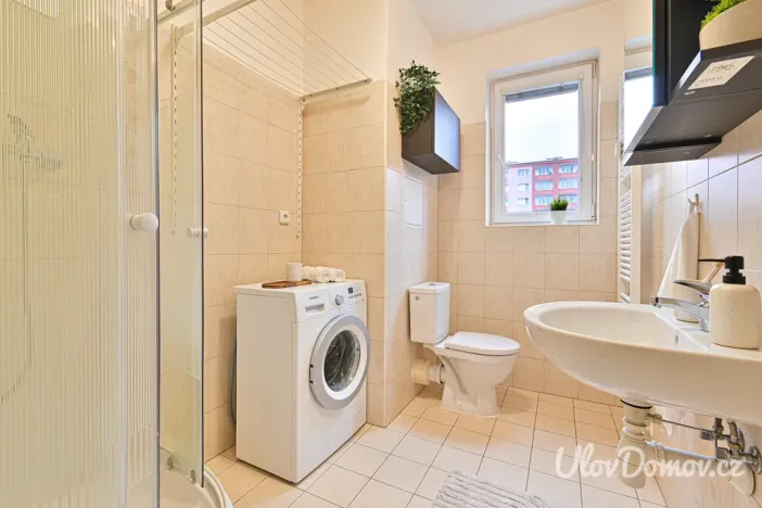 Prodej bytu 1+kk, Praha - Záběhlice, Mikanova, 33 m2