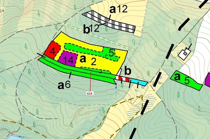 Dražba lesa, Jesenice, 2895 m2