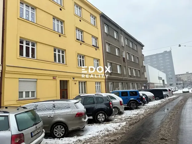 Prodej bytu 1+1, Praha - Strašnice, Kralická, 50 m2