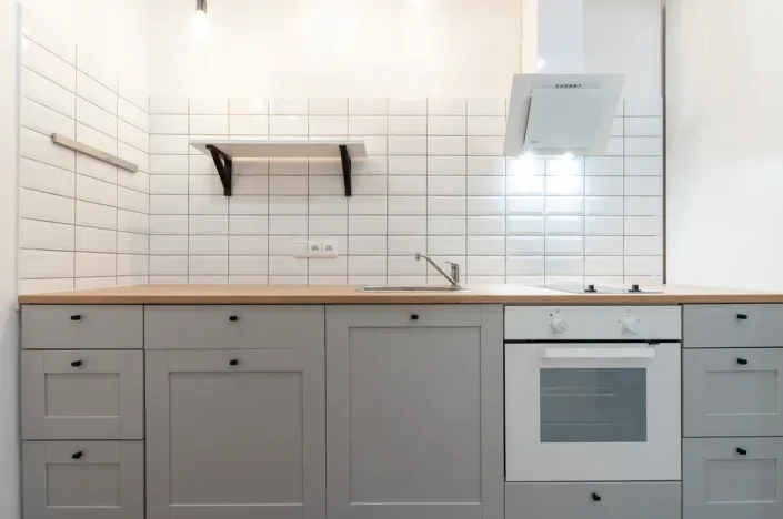 Pronájem bytu 1+1, Praha - Holešovice, Osadní, 37 m2