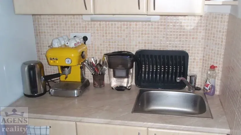 Pronájem kanceláře, Praha - Nové Město, Fügnerovo náměstí, 110 m2