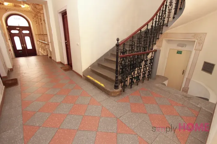 Pronájem kanceláře, Praha - Nové Město, Tyršova, 45 m2