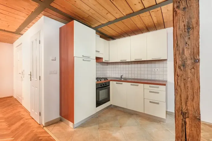 Prodej bytu 2+kk, Praha - Smíchov, Plzeňská, 63 m2