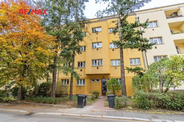 Pronájem bytu 1+kk, Praha - Michle, Počátecká, 22 m2