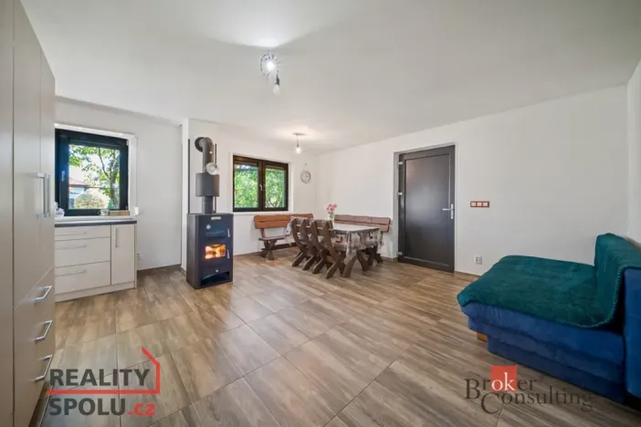 Prodej chaty, Hradec Králové - Malšovice, Rozkvět míru I, 64 m2