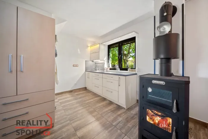 Prodej chaty, Hradec Králové - Malšovice, Rozkvět míru I, 64 m2