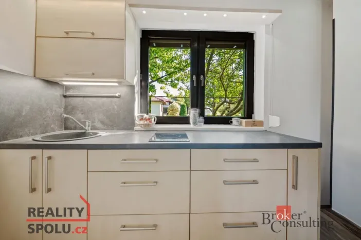 Prodej chaty, Hradec Králové - Malšovice, Rozkvět míru I, 64 m2