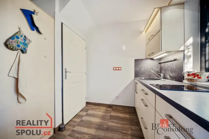 Prodej chaty, Hradec Králové - Malšovice, Rozkvět míru I, 64 m2