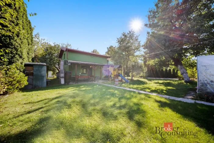 Prodej chaty, Hradec Králové - Malšovice, Rozkvět míru I, 64 m2