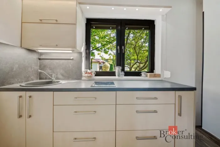 Prodej chaty, Hradec Králové - Malšovice, Rozkvět míru I, 64 m2