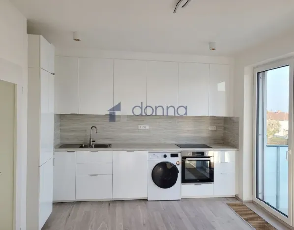 Pronájem bytu 2+kk, Praha, Oldřichovská, 50 m2