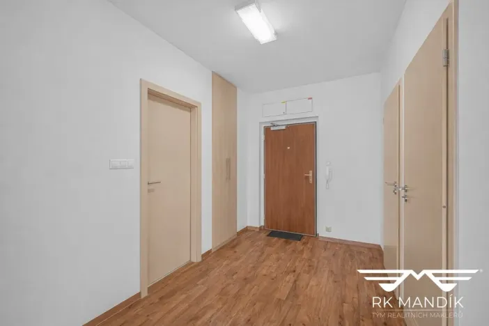Pronájem bytu 2+kk, Praha - Jinonice, Břežánecká, 61 m2