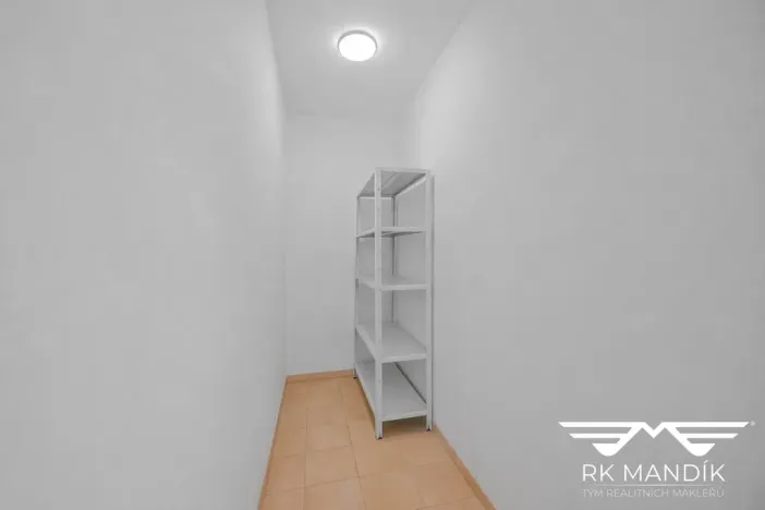 Pronájem bytu 2+kk, Praha - Jinonice, Břežánecká, 61 m2