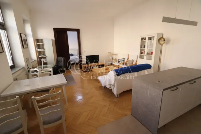 Pronájem bytu 2+kk, Praha, Štěpánská, 71 m2