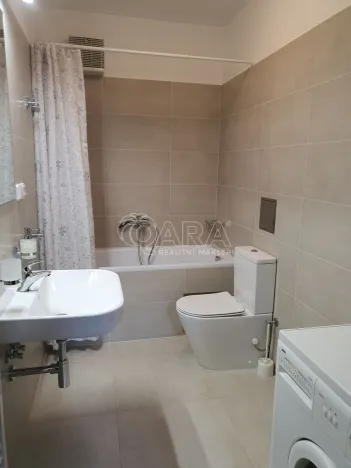 Pronájem bytu 2+kk, Praha, Štěpánská, 71 m2