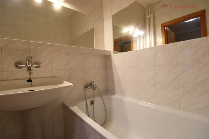 Pronájem bytu 3+1, Zlín - Malenovice, Mlýnská, 68 m2