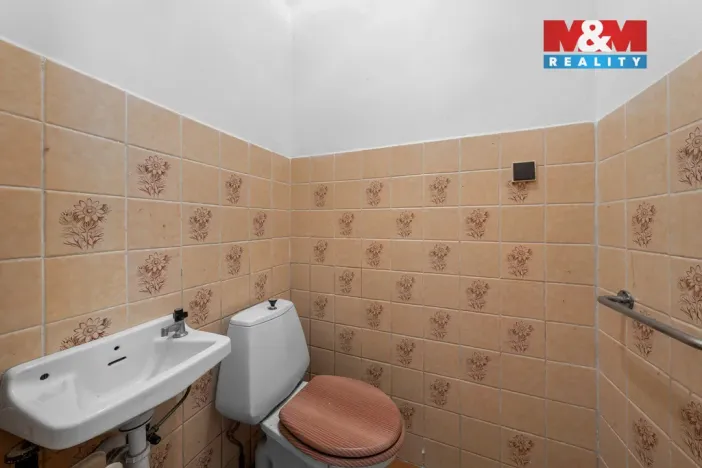 Prodej rodinného domu, Krupka - Vrchoslav, Na Příkopě, 270 m2