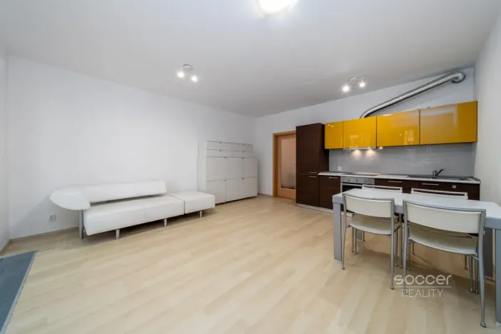 Prodej bytu 1+kk, Praha - Zličín, Míšovická, 35 m2