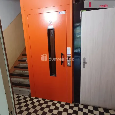 Pronájem bytu 1+1, Děčín - Děčín I-Děčín, Plavební, 29 m2