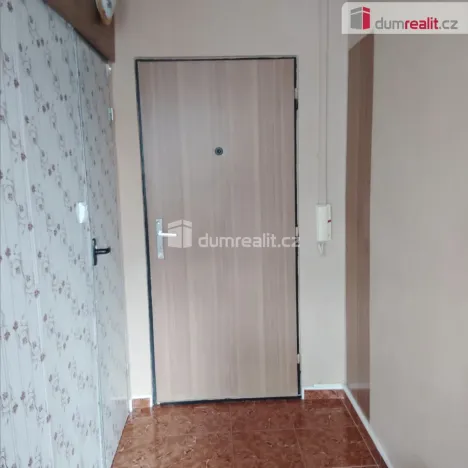 Pronájem bytu 1+1, Děčín - Děčín I-Děčín, Plavební, 29 m2