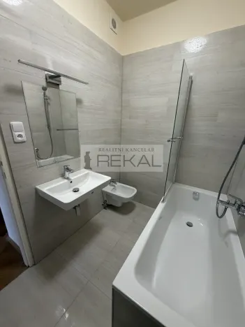 Pronájem bytu 2+1, Praha - Vinohrady, Londýnská, 95 m2