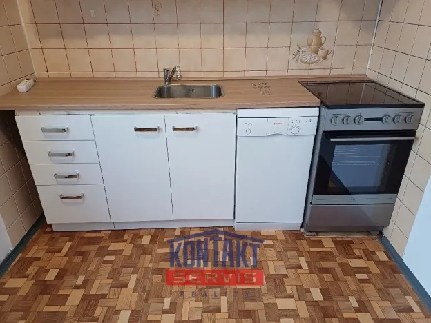Pronájem bytu 3+1, České Budějovice, K. Chocholy, 72 m2