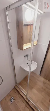 Pronájem bytu 1+kk, Valašské Meziříčí - Krásno nad Bečvou, Růžová, 24 m2