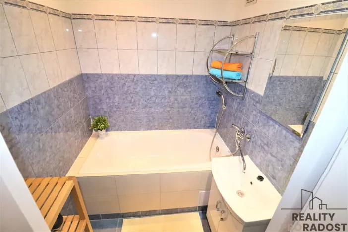 Pronájem bytu 2+1, Ostrava - Poruba, Otakara Jeremiáše, 60 m2