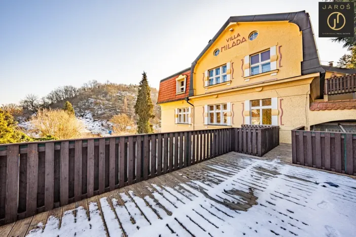 Prodej bytu 4+kk, Praha - Dejvice, V Šáreckém údolí, 121 m2