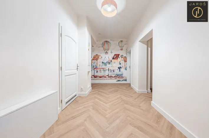 Prodej bytu 4+kk, Praha - Dejvice, V Šáreckém údolí, 175 m2