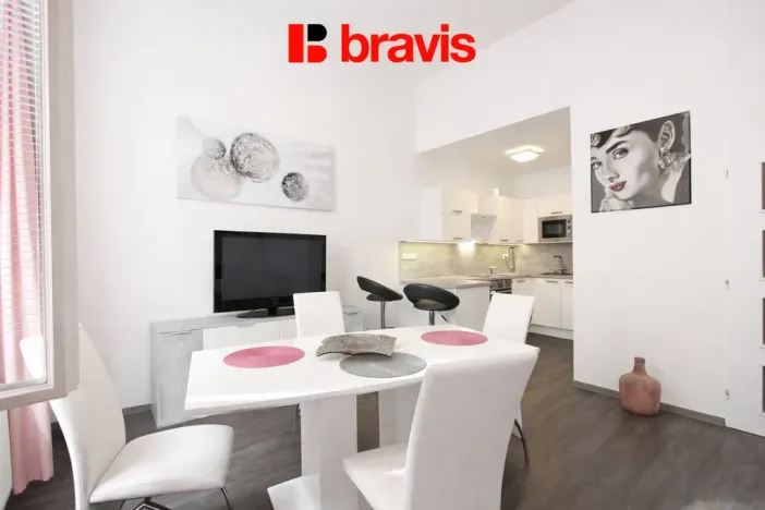 Pronájem bytu 3+kk, Brno - Brno-město, Solniční, 66 m2