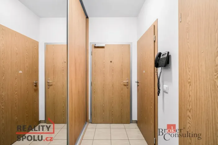 Prodej bytu 3+kk, Praha - Holešovice, Varhulíkové, 78 m2