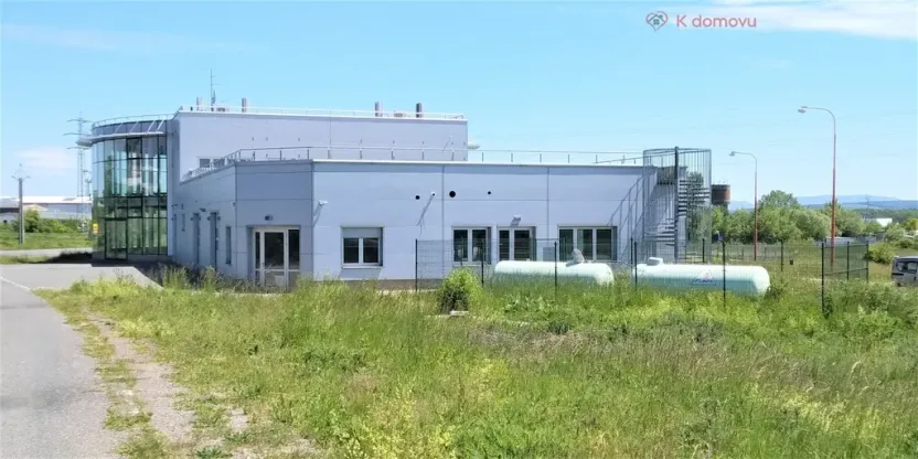 Prodej obchodního prostoru, Staré Město, 1625 m2