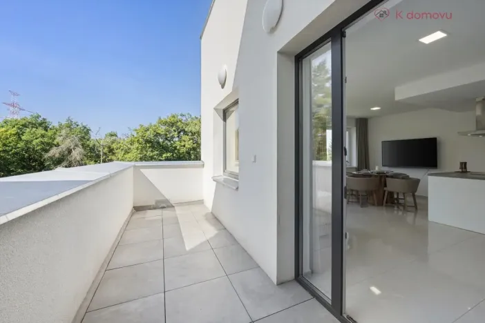 Prodej bytu 3+kk, Praha - Zbraslav, Na Baních, 78 m2